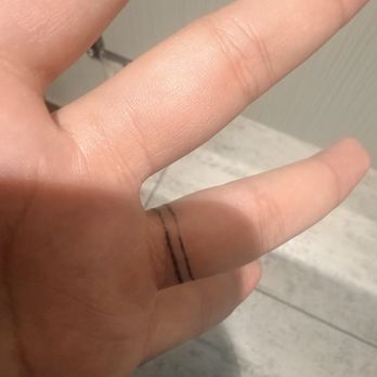 1st Amendment Studios - Finger tattoo - Tattoo Near Me - Temecula, California