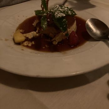 Savinos - Italian Near Me - Belmont, Massachusetts Savinos - Italian Near Me - Belmont, Massachusetts