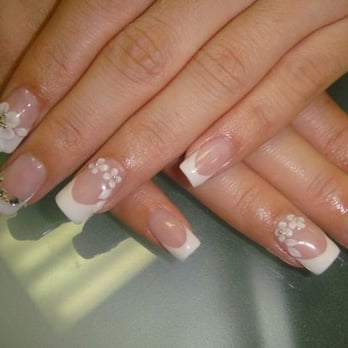 Tip Line Nails - Nail Salons Near Me - Fountain Valley, California