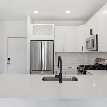 Nuvo Flats - Apartments Near Me - Merrillville, Indiana Nuvo Flats - Apartments Near Me - Merrillville, Indiana