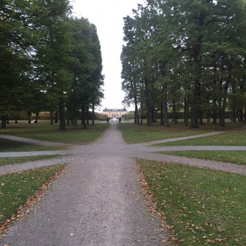 Drottningholms Slott - Landmarks & Historical Buildings Near Me - Drottningholm, Alberta