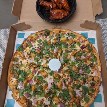 Pizza Twist - Chicken Tikka pizza and Manchurian wings on point! - Pizza Near Me - Irving, Texas Pizza Twist - Chicken Tikka pizza and Manchurian wings on point! - Pizza Near Me - Irving, Texas