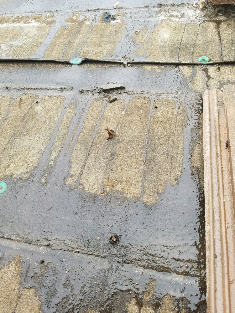 Slide of Hester Roofing