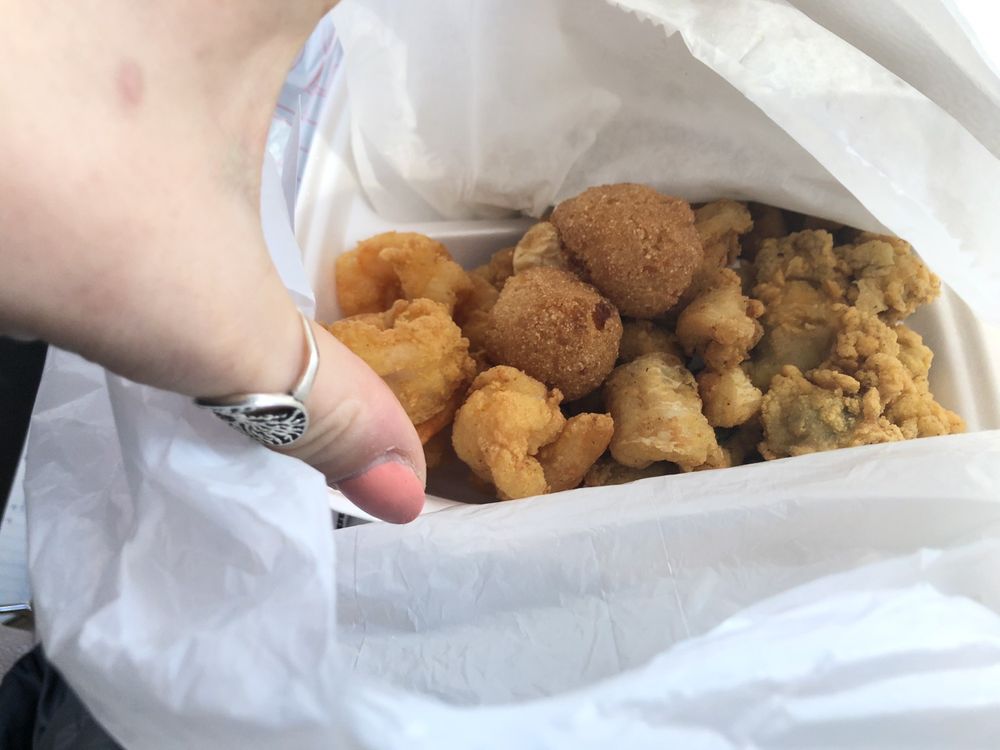 OFF THE HOOK FISH & SEAFOOD Updated August 2024 11 Photos 846 W Main St, Swainsboro