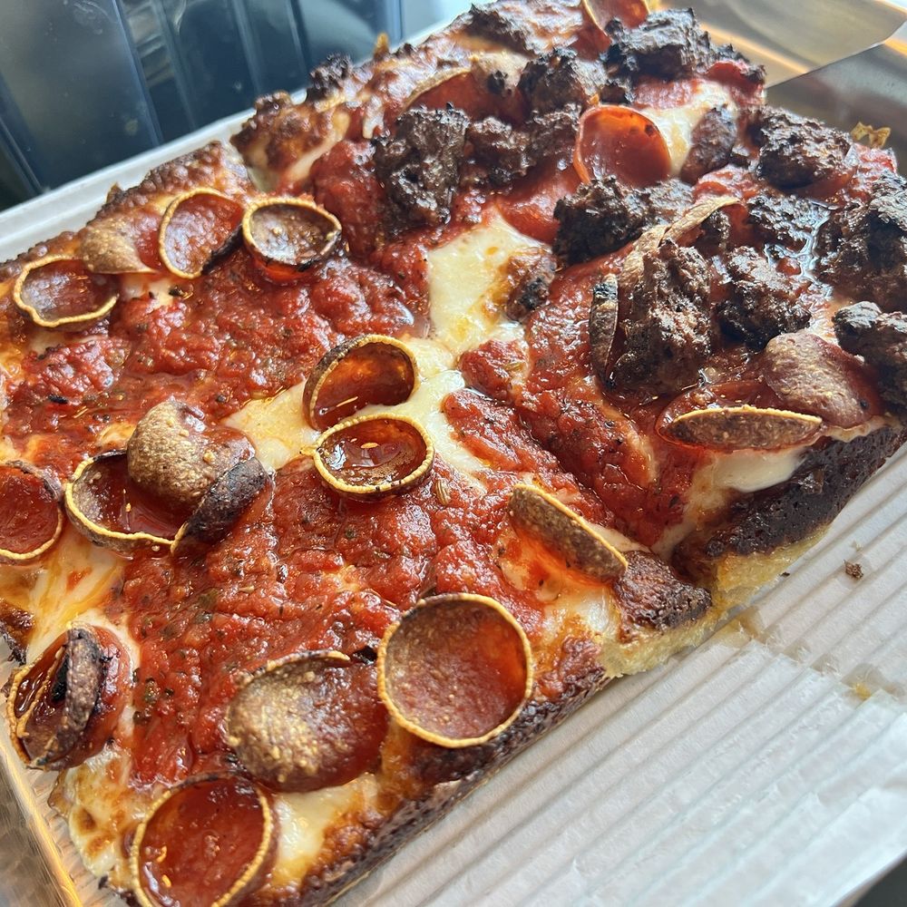 Guerrilla Pizza - Pizza Near Me - Las Vegas, Nevada Guerrilla Pizza - Pizza Near Me - Las Vegas, Nevada