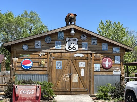 Missouri Hick Barbeque by null