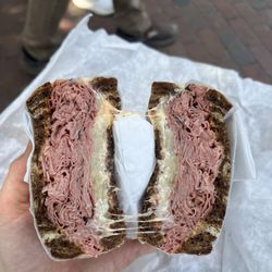 Walter's Deli