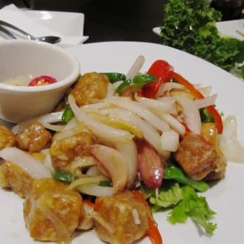 Mai's Restaurant - Salt-toasted tofu - Vietnamese Near Me - Houston, Texas