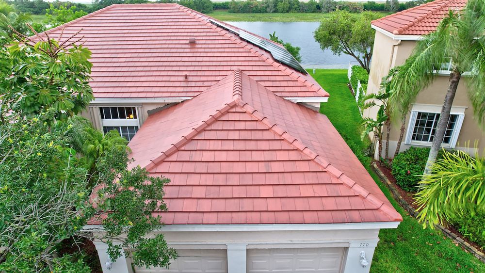 Slide of Bison Roofing & Solar