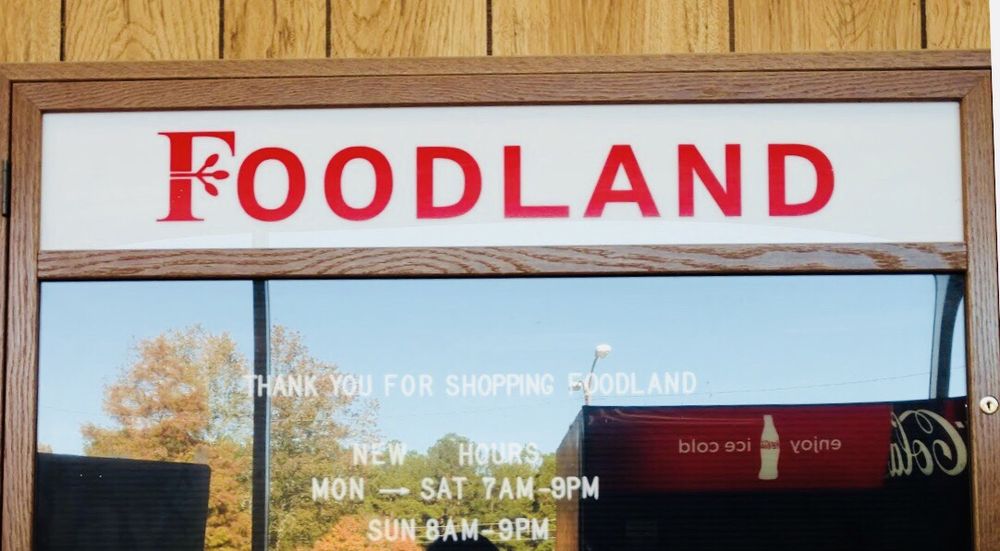 WALTERBORO FOODLAND Updated October 2024 199 Ireland Creek Dr, Walterboro, South Carolina