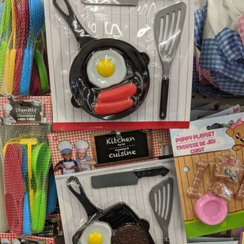 Dollar Tree - Cooking playsets - Discount Store Near Me - Hamilton, Ontario