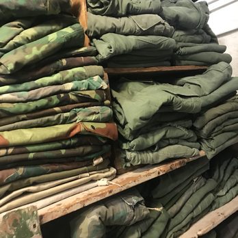 10 Ft Single By Stella Dallas - Army surplus - Used, Vintage & Consignment Near Me - Brooklyn, New York