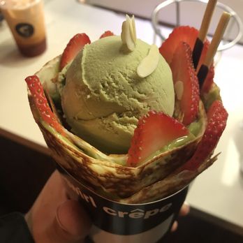 T-Swirl Crepe - Matcha Azuki Bean - Desserts Near Me - Great Neck, New York T-Swirl Crepe - Matcha Azuki Bean - Desserts Near Me - Great Neck, New York