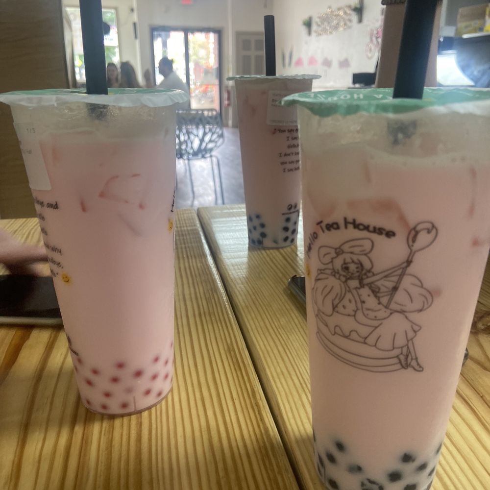 Hello Tea House - Strawberry milk tea - Bubble Tea Near Me - Knoxville, Tennessee Hello Tea House - Strawberry milk tea - Bubble Tea Near Me - Knoxville, Tennessee
