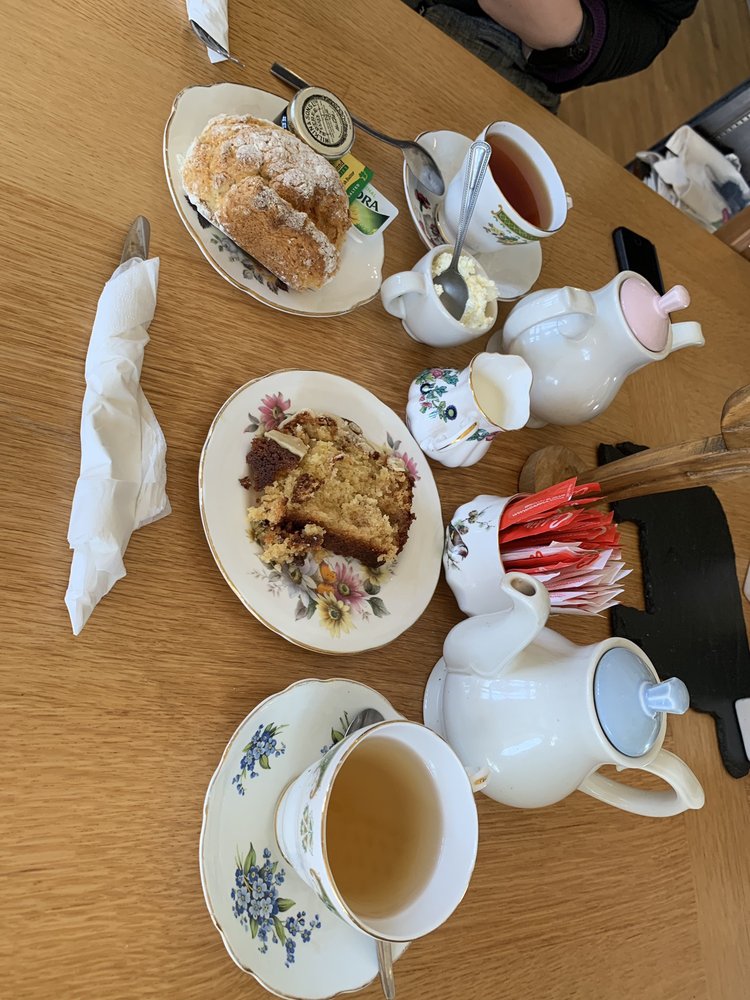 CAMERONS TEA ROOM 11 Photos Foyers, Foyers, Highland, United