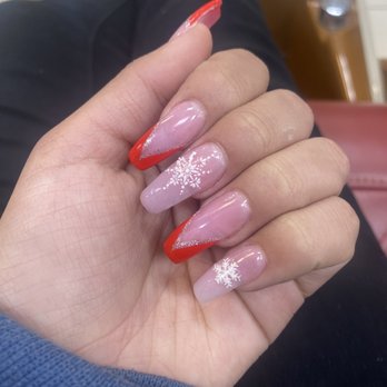 Tiffany Nails & Spa - These are how my beautiful nails turned out! - Nail Salons Near Me - Littleton, Colorado