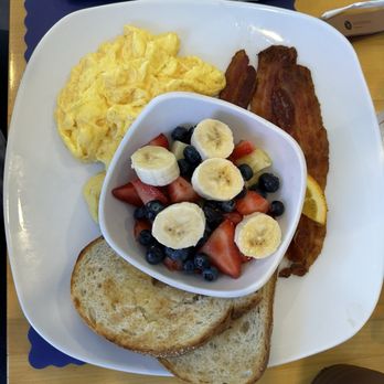 The Corner Cafe - Breakfast & Brunch Near Me - Marshfield, Massachusetts