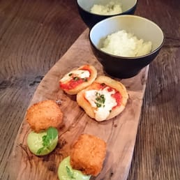 Amuse-bouches