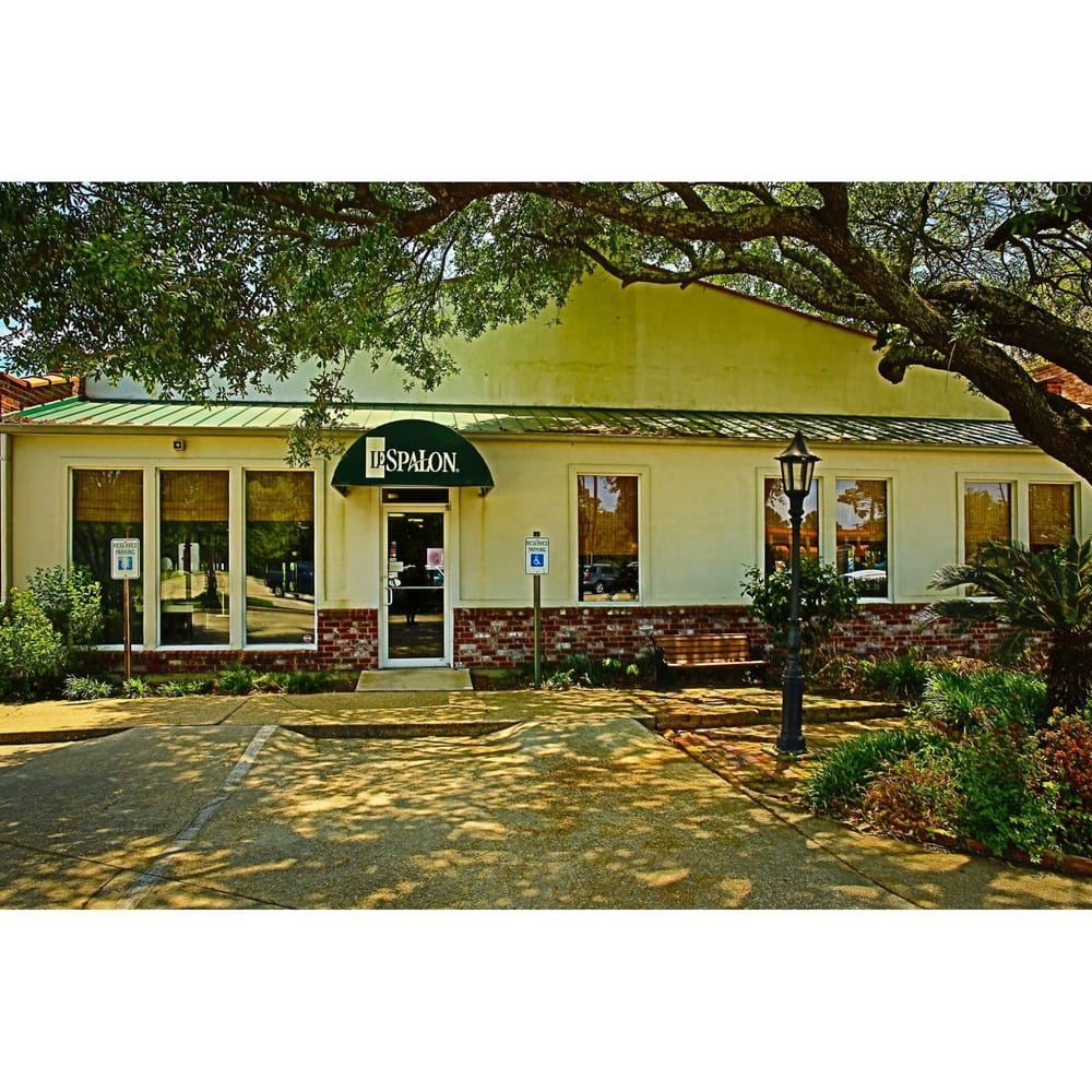 LE SPALON 11056 N Harrell's Ferry Rd, Baton Rouge, Louisiana Day