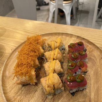 Akino - Sushi Bars Near Me - Flushing, New York Akino - Sushi Bars Near Me - Flushing, New York