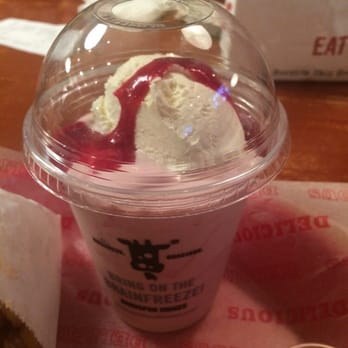 Good Stuff Eatery - Cranberry shake. What a masterpiece, bring this back! - American Near Me - Washington, DC, District of Columbia