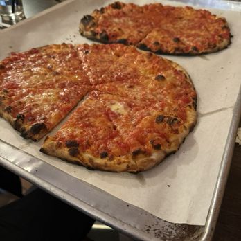 Sally's Apizza - Cheese pizza - Pizza Near Me - New Haven, Connecticut Sally's Apizza - Cheese pizza - Pizza Near Me - New Haven, Connecticut