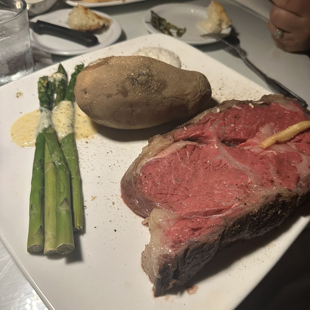 Stevens Steak & Seafood House - Steak - Steakhouses Near Me - Commerce, California Stevens Steak & Seafood House - Steak - Steakhouses Near Me - Commerce, California