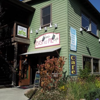 Linn's Gourmet Goods - Specialty Food Near Me - Cambria, California