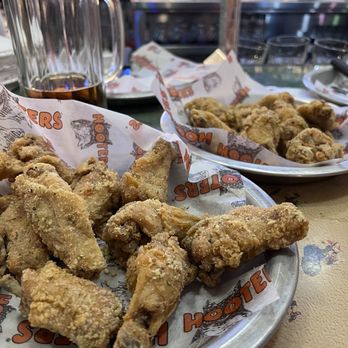 Hooters - Twenty Original Hooters Style Wings - Chicken Wings Near Me - Portage, Indiana