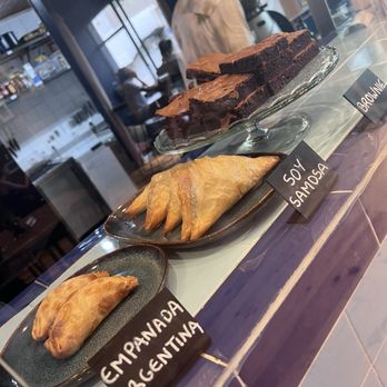 supernova cafe - Empanadas - Coffee & Tea Near Me - Porto, 13 supernova cafe - Empanadas - Coffee & Tea Near Me - Porto, 13
