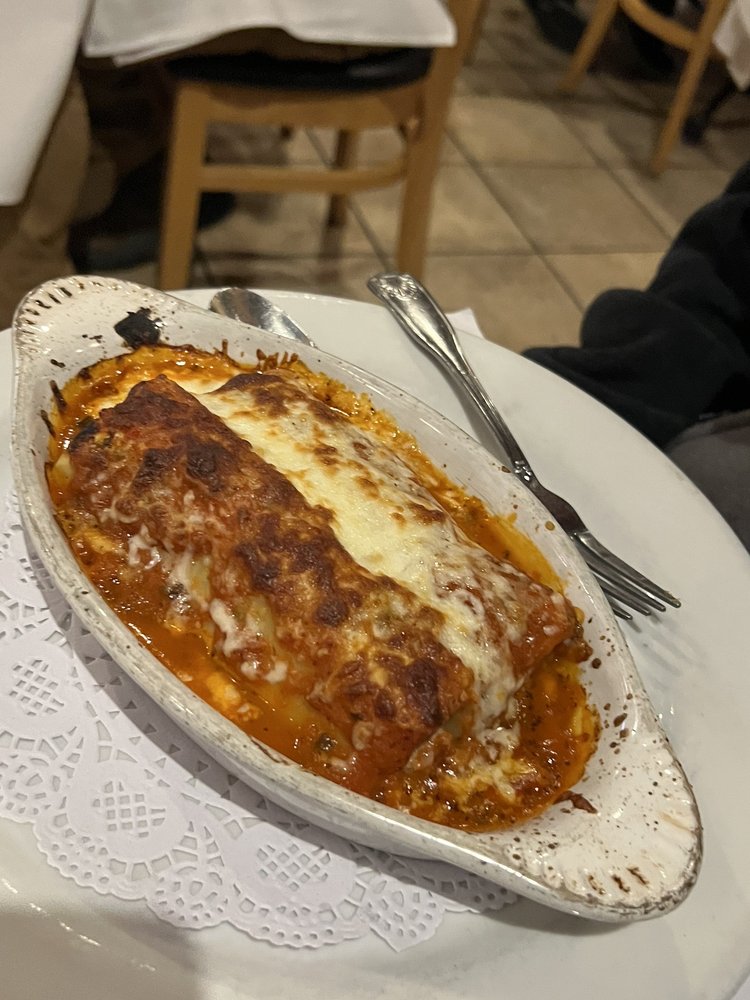 LA VERANDA CAFE Updated November 2024 114 Photos & 301 Reviews