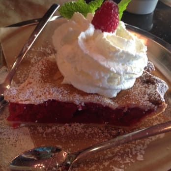 Great Maple - Cherry Pie - New American Near Me - Newport Beach, California Great Maple - Cherry Pie - New American Near Me - Newport Beach, California