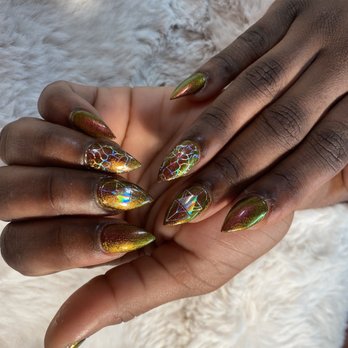 Happy Nails & Spa - Nail Salons Near Me - Spanaway, Washington