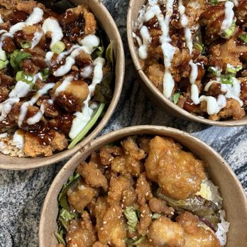 Chick+Rice - Soy garlic & sweet lemon half & half bowl. - Chicken Shop Near Me - Los Angeles, California Chick+Rice - Soy garlic & sweet lemon half & half bowl. - Chicken Shop Near Me - Los Angeles, California