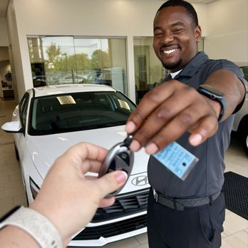 Glenbrook Hyundai - Gentry handing over the keys to my new baby! - Oil Change Stations Near Me - Fort Wayne, Indiana Glenbrook Hyundai - Gentry handing over the keys to my new baby! - Oil Change Stations Near Me - Fort Wayne, Indiana