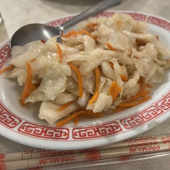 Duck Chang's Restaurant - Marinated cabbage - Chinese Near Me - Annandale, Virginia
