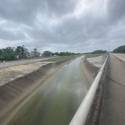 Brays Bayou Hike and Bike Trail