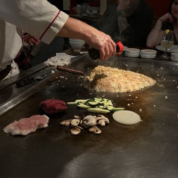Benihana - Lombard - Sushi Bars Near Me - Lombard, Illinois