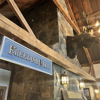Freedom Cafe & Pub - Interior - American Near Me - Naples, Maine