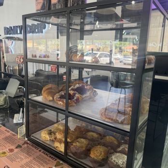 Daily Drip Coffee & Desserts - Coffee & Tea Near Me - Glendale, Arizona