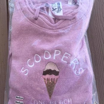 Scoopers - Scoopers sweatshirt - Ice Cream & Frozen Yogurt Near Me - Long Beach, Washington Scoopers - Scoopers sweatshirt - Ice Cream & Frozen Yogurt Near Me - Long Beach, Washington