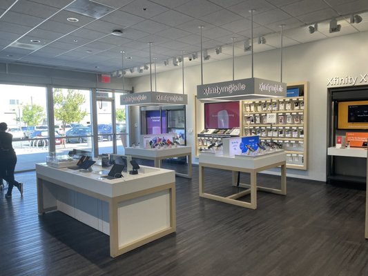 XFINITY STORE BY COMCAST - Updated January 2026 - 20 Photos & 185 ...