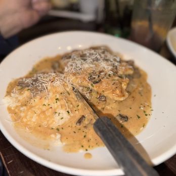 Olive Garden Italian Restaurant - Stuffed Chicken Marsala - Italian Near Me - Minnetonka, Minnesota Olive Garden Italian Restaurant - Stuffed Chicken Marsala - Italian Near Me - Minnetonka, Minnesota