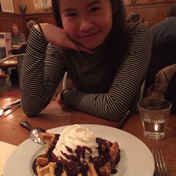 Bistrot Richelieu - Can't forget dessert! Chocolate waffle was delicious. - French Near Me - Paris, 01 Bistrot Richelieu - Can't forget dessert! Chocolate waffle was delicious. - French Near Me - Paris, 01