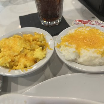 T's Brunch Bar - Cheese grits and eggs - Breakfast & Brunch Near Me - Atlanta, Georgia T's Brunch Bar - Cheese grits and eggs - Breakfast & Brunch Near Me - Atlanta, Georgia