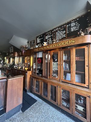 Sportsman's Club by null