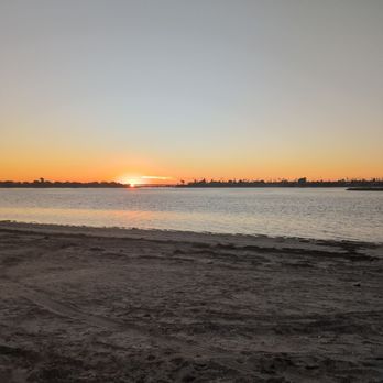 Fiesta Island - Sunset - Parks Near Me - San Diego, California Fiesta Island - Sunset - Parks Near Me - San Diego, California