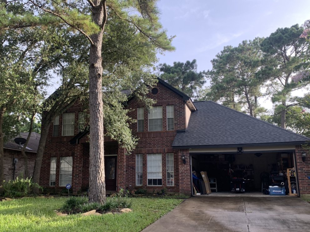 Slide of Maxim Roofing & Restoration