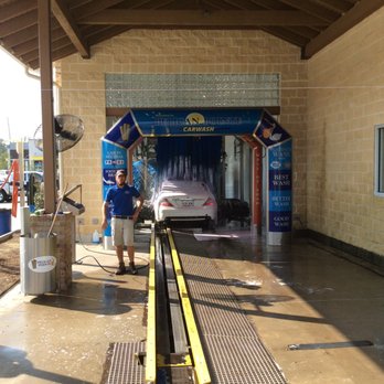 Pelican Pointe Carwash - Car Wash Near Me - Mandeville, Louisiana