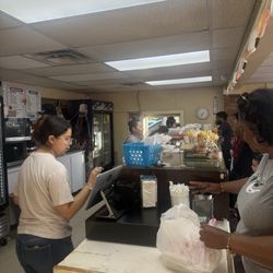 Dutch Maid Donuts - Interior